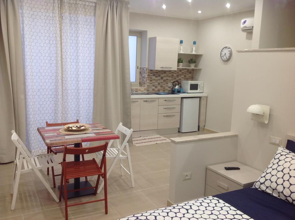 Apartamento Casa Lucrezia Giardini-Naxos Exterior foto
