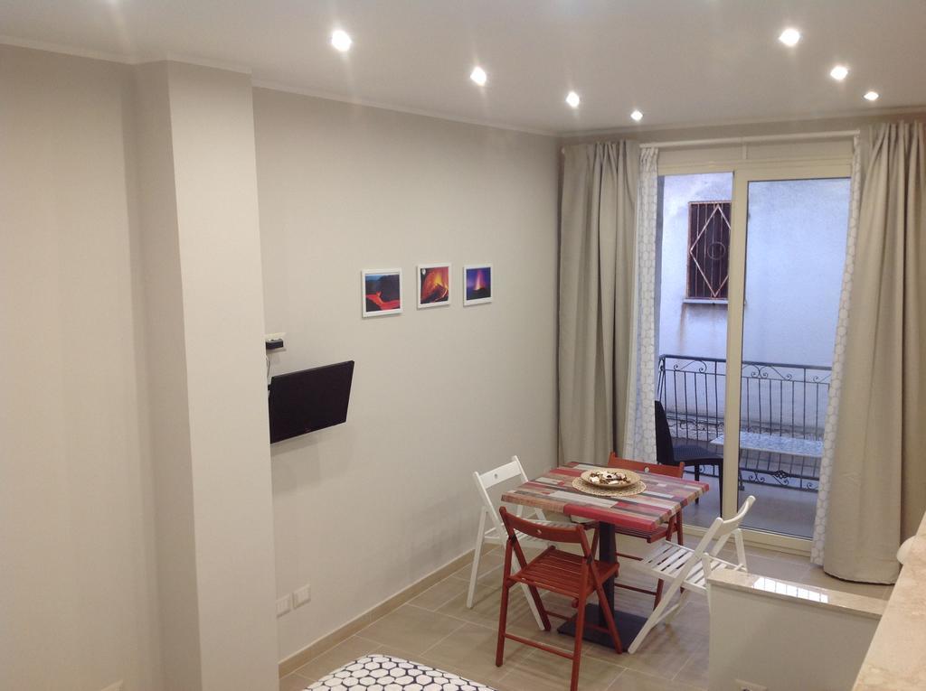Apartamento Casa Lucrezia Giardini-Naxos Exterior foto