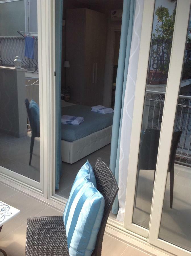 Apartamento Casa Lucrezia Giardini-Naxos Exterior foto
