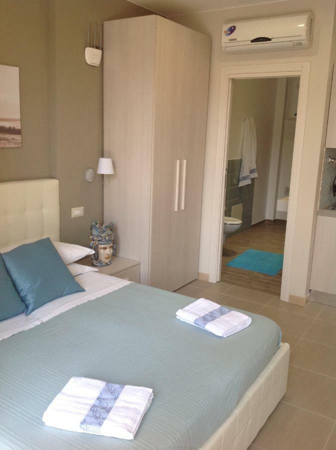 Apartamento Casa Lucrezia Giardini-Naxos Exterior foto